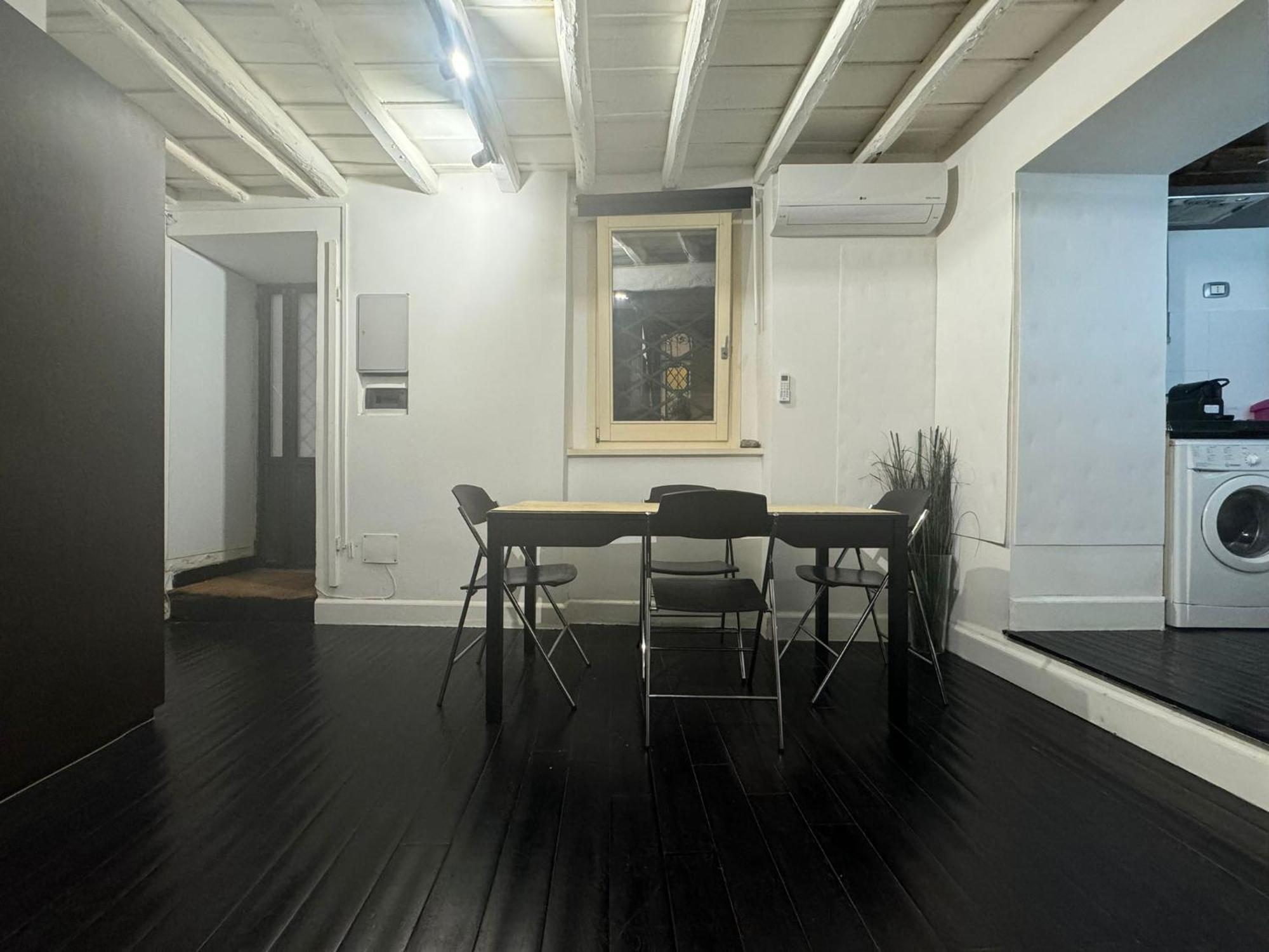 Apartment In Ancient *